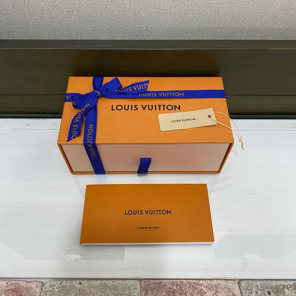 [BUNJANG] Louis Vuitton Sunglasses Box Set with Booklet and Ribbon / 루이비통 선글라스 박스 + 북렛 + 리본