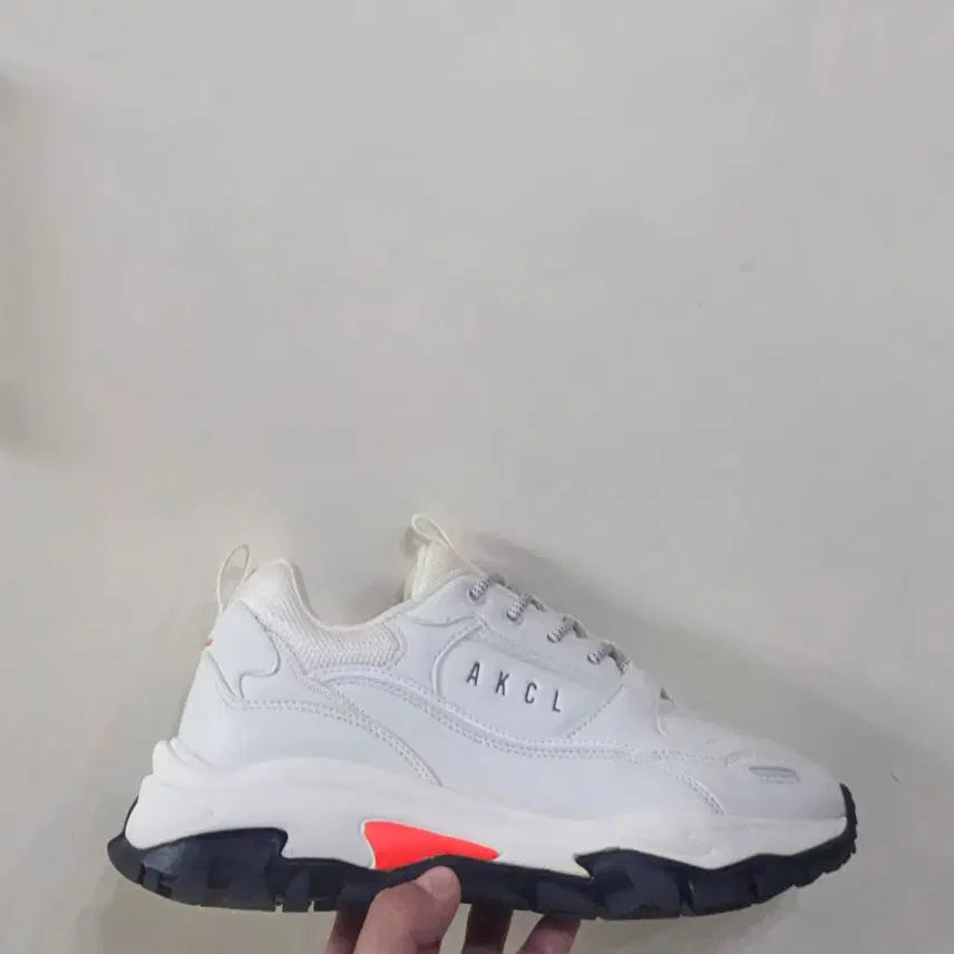 [BUNJANG] Akiklassic Urban Tracker White Ivory Trail Walking Shoes / [275] 아키클래식 어반트래커 화이트아이보리