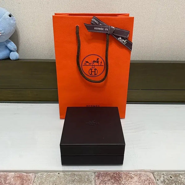 [BUNJANG] Hermès Necklace Case + Shopping Bag / 에르메스 목걸이 케이스(겉박스 x) + 쇼핑백