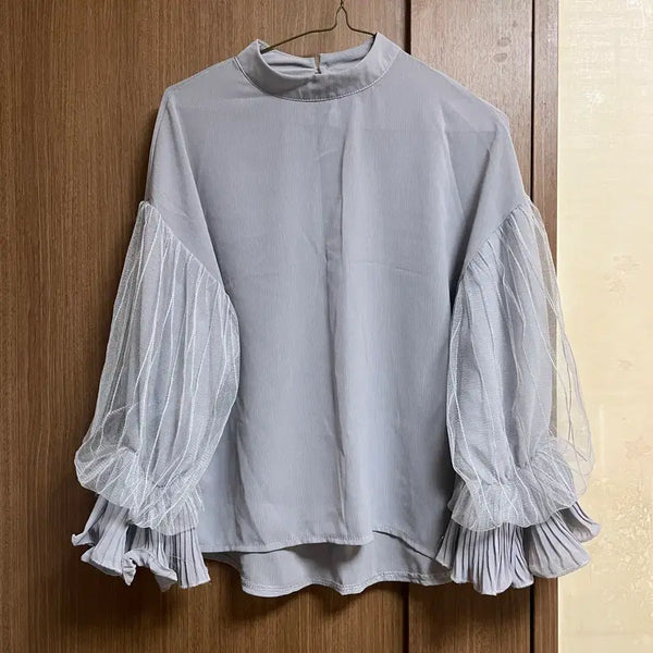 [BUNJANG] Lace Shirring Puff Blouse / 레이스 셔링 퍼프 블라우스