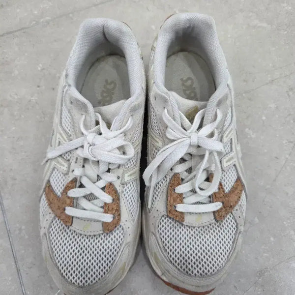 [BUNJANG] Asics Gel 1130 Cork / 아식스 젤 1130 코르크 235