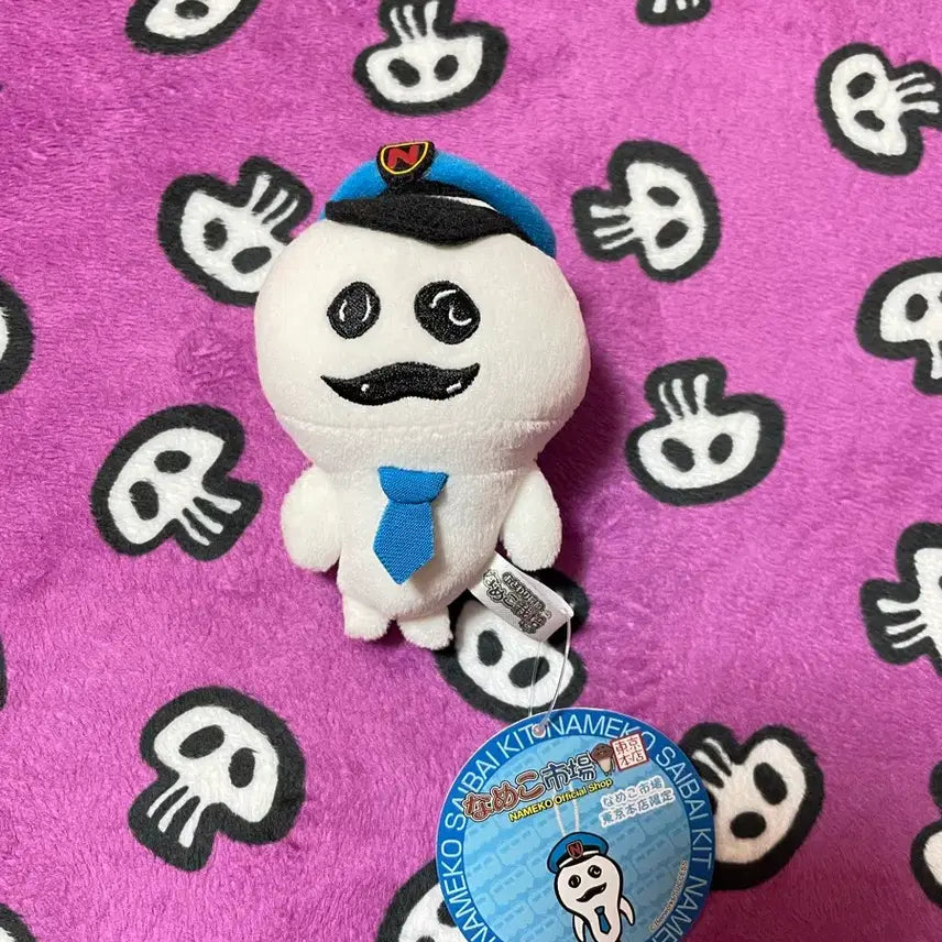 [BUNJANG] Authentic Police Nameko Doll / [고전]정품 경찰 나메코 인형