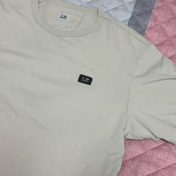 [BUNJANG] CP Company Short Sleeve T-Shirt Beige/Grey XL / CP컴퍼니 반팔 티셔츠 베이지그레이(XL)