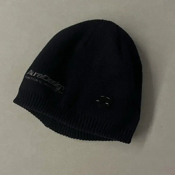 [BUNJANG] Descente Old School Patch Short Beanie / 데상트 올드스쿨 패치 숏 비니