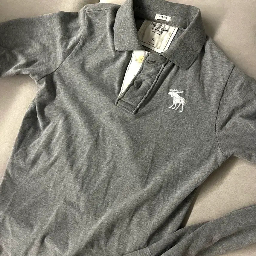 [BUNJANG] Abercrombie & Fitch Long-Sleeve Polo Shirt - Grey, Size S / 아베크롬비 긴팔 폴로티 S 회색