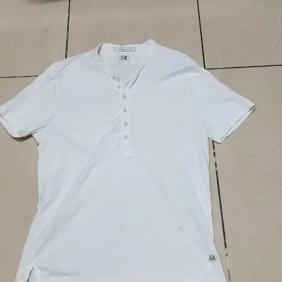 [BUNJANG] CP Company Slim Fit Short Sleeve T-Shirt (M) / 씨피컴퍼니 반팔 M
