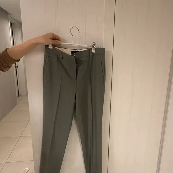 [BUNJANG] Theory Women's Khaki Slacks - Size 00 / 띠어리 여성 카키 슬랙스 00사이즈