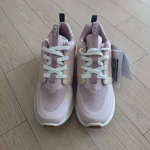 [BUNJANG] Fila Cherry Blossom Pink Sneakers - 240 / [새제품]새 운동화-240/벚꽃핑크운동화