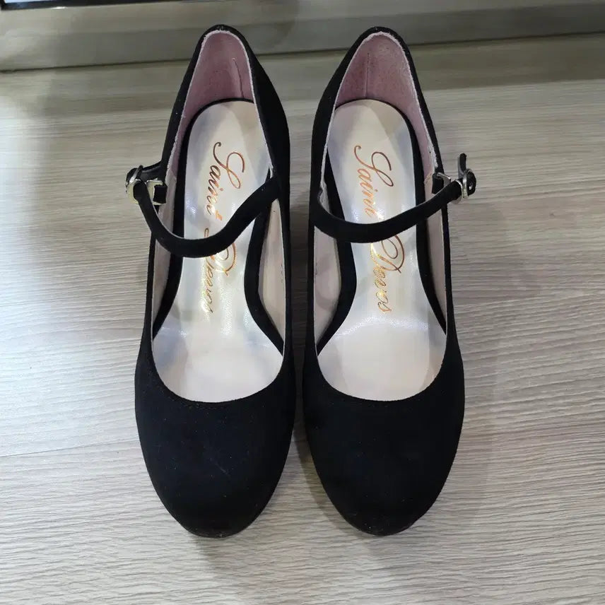 [BUNJANG] Saint Devos Suede Mary Jane Pumps / 세인트 디보스 메리제인 펌프스 Saint Devos