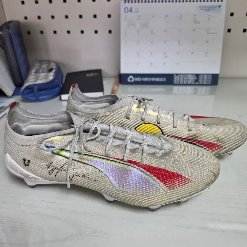 [BUNJANG] Puma Ultra 5 Ultimate Limited Edition FG/AG Soccer Cleats (270mm) / 푸마 울트라5 얼티메이트 한정판 fg/ag 270
