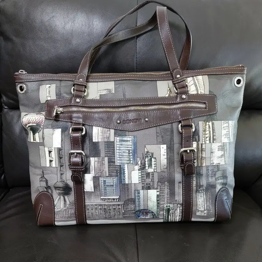 [BUNJANG] Sonovi City Illustration Big Tote and Shoulder Bag Brown / 소노비 도시 일러스트  빅 토트앤 숄더백 브라운
