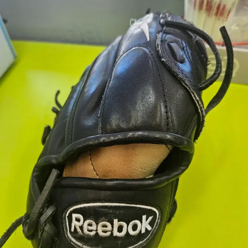 [BUNJANG] Reebok VR6000 OTR Baseball Glove 12-inch / 야구글러브