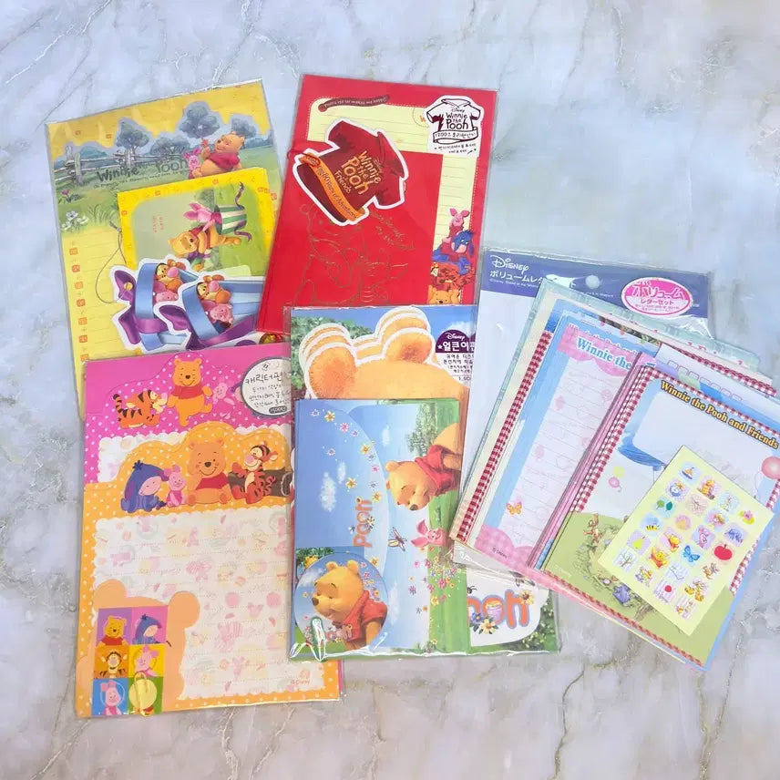 [BUNJANG] Disney Winnie the Pooh Stationery Set / 푸우 편지지 새상품 (봉투 편지지 카드 100여장)