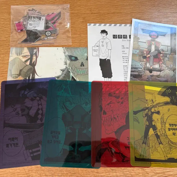 [BUNJANG] Kaiju No. 8 Goods Acrylic Stand & Postcard Set / 급처) 괴수 8호 굿즈 팝니다!