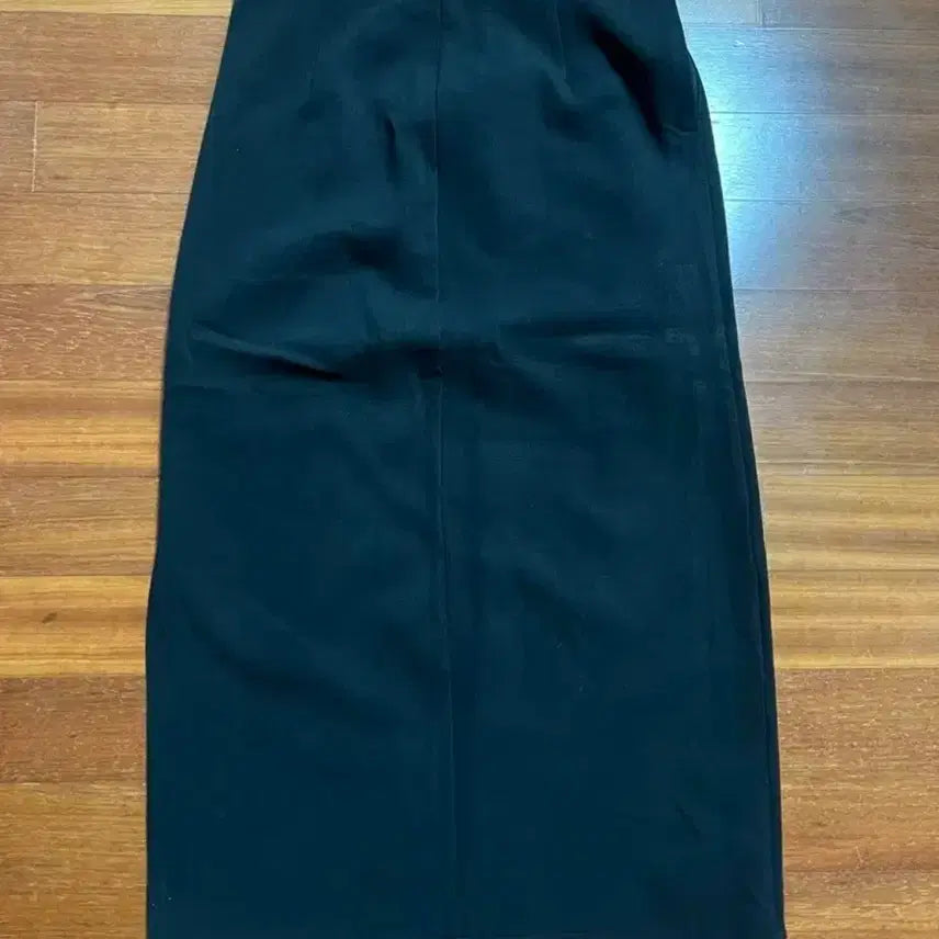 [BUNJANG] Black H-Line Midi Skirt / 블랙 H라인 미디 스커트