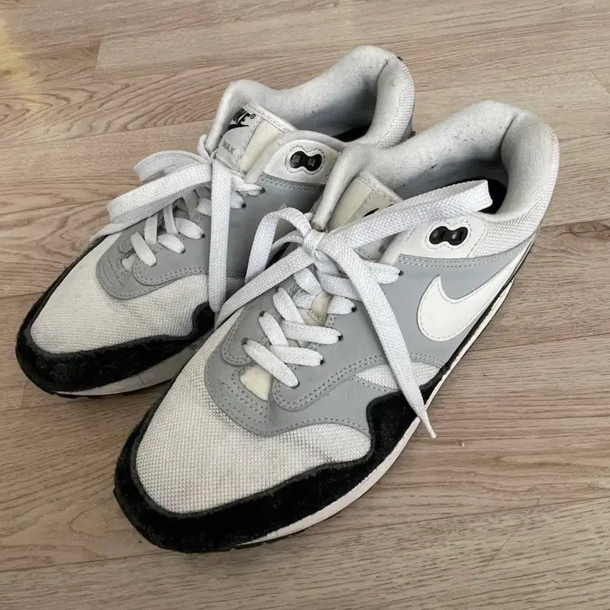[BUNJANG] Nike Air Max 1 Sneakers (270cm) / 에어맥스 1 270cm