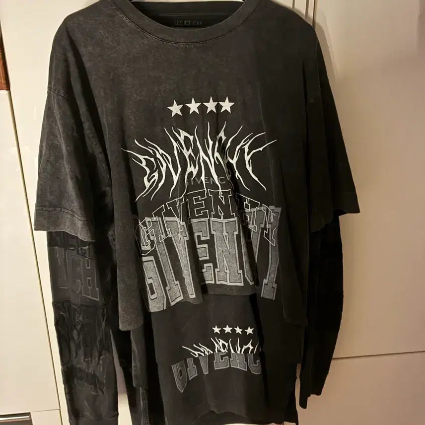 [BUNJANG] Givenchy Layered T-Shirt / 지방시 레이어드 티셔츠