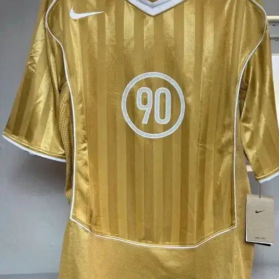 [BUNJANG] Nike Total 90 Dri-FIT Gold Jersey (L/XL) / (매장 정품 새상품) 나이키 드라이핏 토탈 90 골드 (L /XL 사이즈