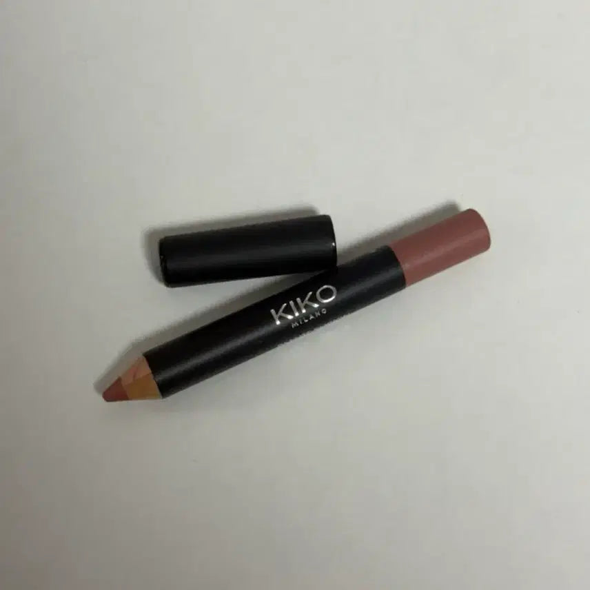 [BUNJANG] Kiko Milano Smart Fusion Matte Lip Crayon 02 Mauve Rose / 키코 밀라노 스마트 퓨전 매트 립 크레용 02 모브로즈