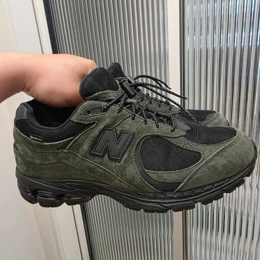 [BUNJANG] New Balance x JWOND 2002R Gore-Tex 'Fine' 285mm / 뉴발 자운드 2002R고어텍스 파인 285