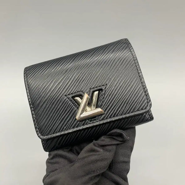 [BUNJANG] Louis Vuitton Twist Compact Wallet Epi Black / 267001619 루이비통 트위스트 컴팩트 월릿 에피 블랙