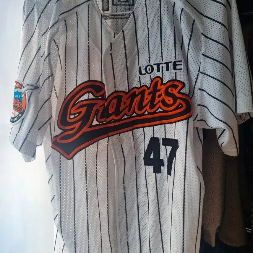 [BUNJANG] Lotte Giants Baseball Jersey / 롯데자인언츠 유니폼