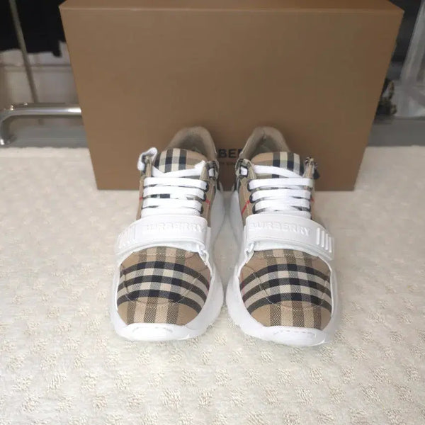 [BUNJANG] Burberry Regis Sneakers Vintage Check Cotton Rubber Size 36.5 / [중고/정품] 버버리 레지스 스니커즈 36.5