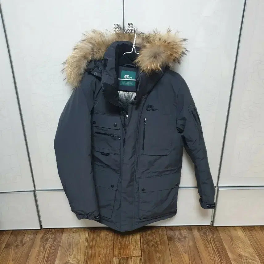 [BUNJANG] Nepa Men's Goose Down Padding Jacket (Size 95) / 네파 구스패딩 남95 거의새것  1회착용