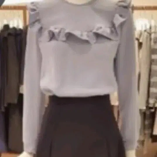 [BUNJANG] LINE Retail Frill Blouse / LINE 소매 프릴 블라우스