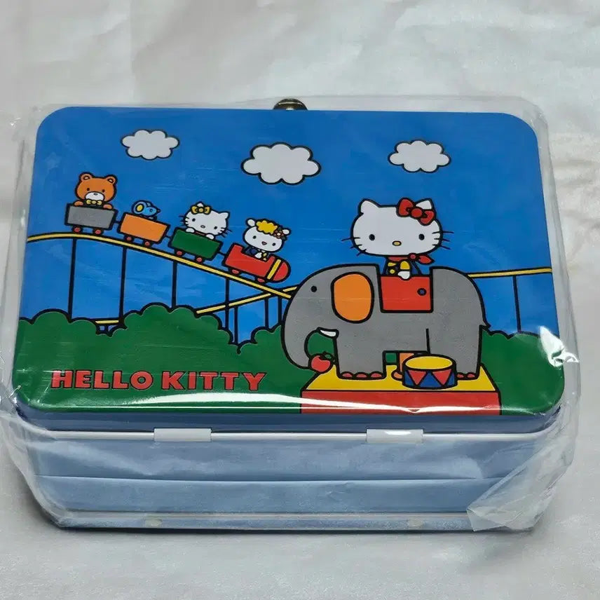 [BUNJANG] Sanrio Hello Kitty 3COINS Trunk Storage Box / 산리오 키티 3coins 트렁크 보관함 판매합니다.