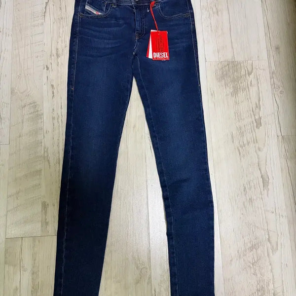 [BUNJANG] Diesel Slimy Low Waist Jeans (Size 26) / [26] 디젤 데님 청바지 새상품