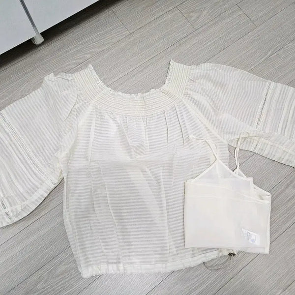 [BUNJANG] TIME Off-Shoulder Blouse with Camisole Set / TIME 타임 오프숄더 블라우스 + 나시 세트