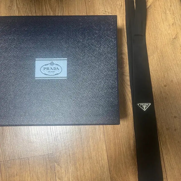 [BUNJANG] Prada Silk Necktie Black / 백화점 정품 택 프라다 넥타이 블랙 150