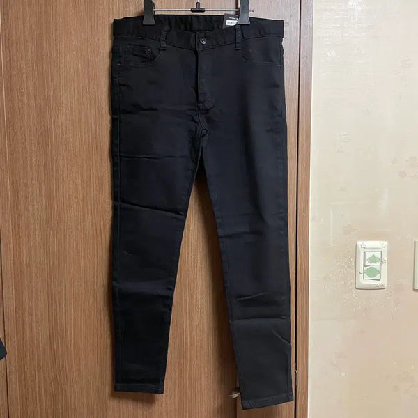 [BUNJANG] Black Slim Fit Jeans / 블랙 슬림핏 바지 블랙진 30 L