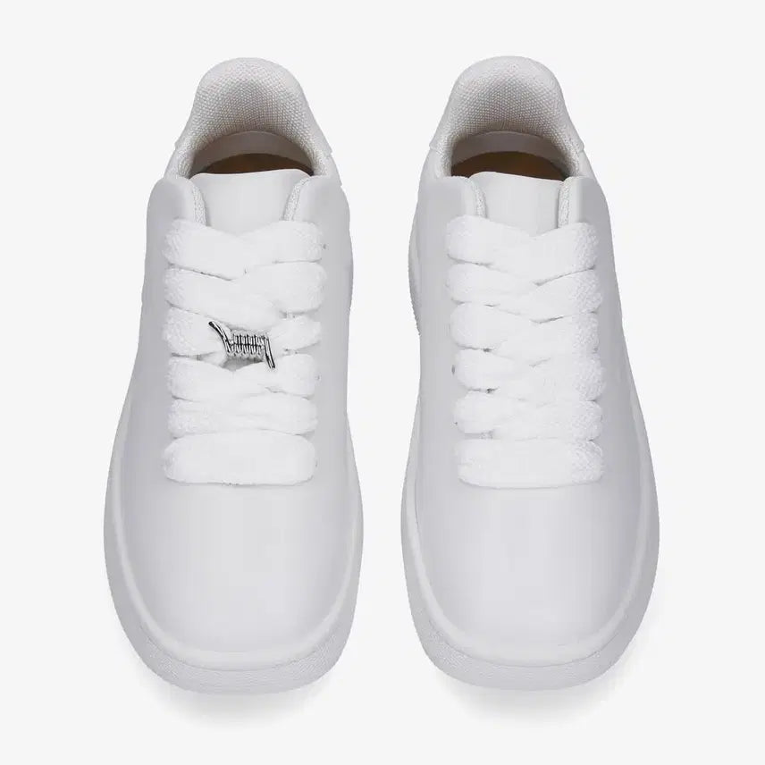 [BUNJANG] Burberry White Sneakers / 버버리 화이트 스니커즈 (여자 39, 남자 가능)