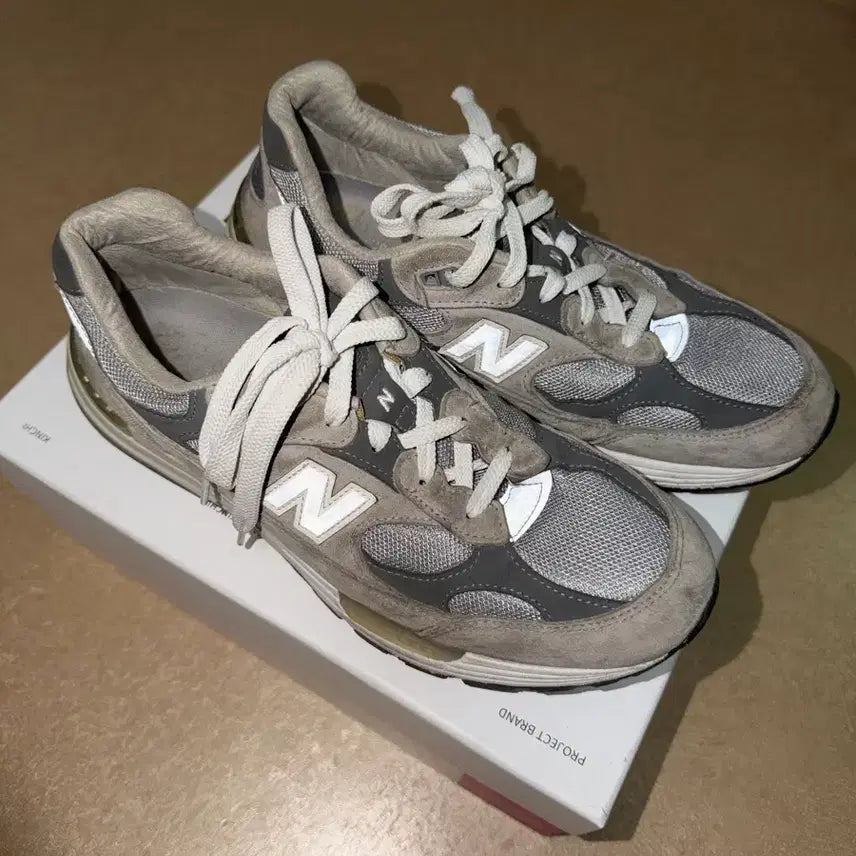 [BUNJANG] New Balance 992 Sneakers / 뉴발란스 992