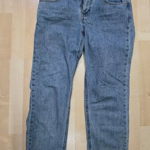 [BUNJANG] 8seconds 9-part Jeans Light Wash Size 80 / 에잇세컨즈 9부 청바지 연청 80 size