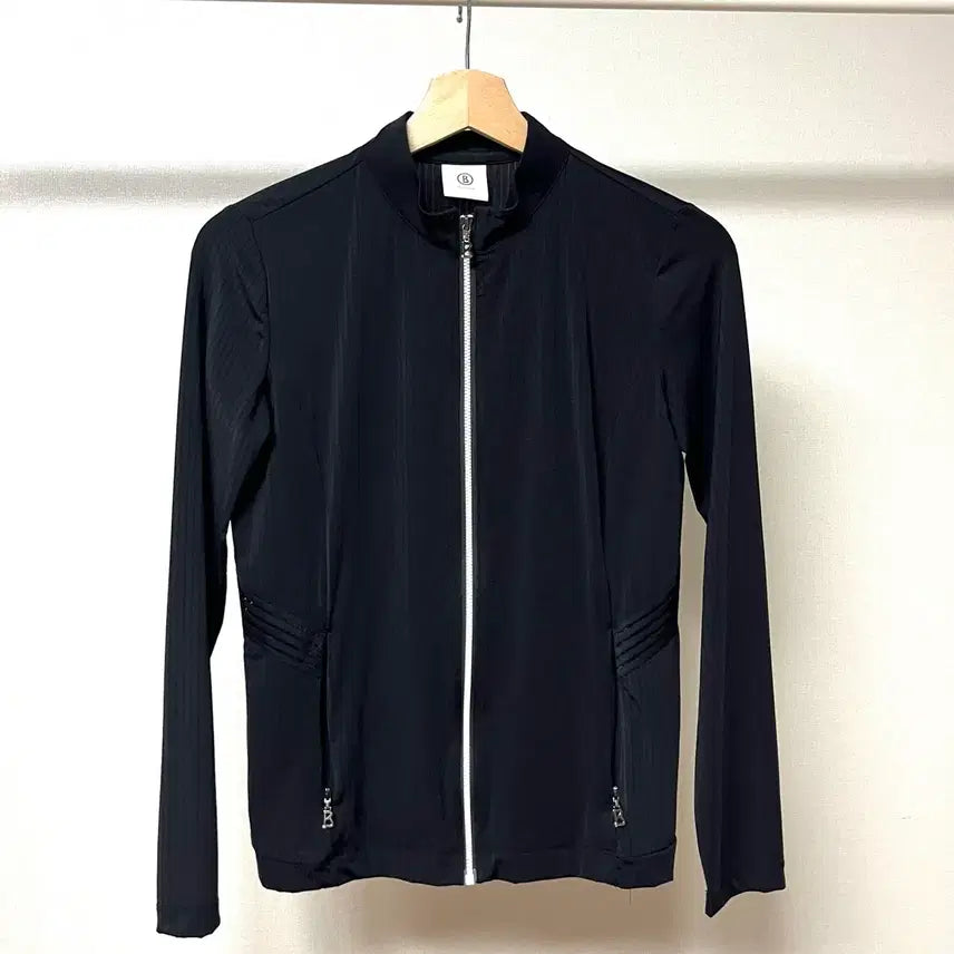 [BUNJANG] Bogner Women's Black Zip-Up Golf Jacket / 보그너 블랙 집업 자켓 골프 여성 55-66  m  a-2