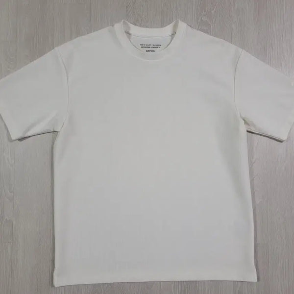 [BUNJANG] Series White T-Shirt (Size M) / 시리즈 티셔츠 100