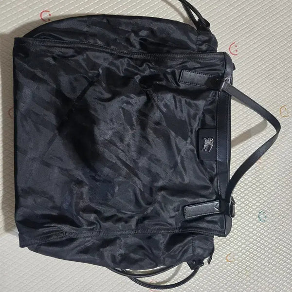 [BUNJANG] Burberry Berkeley Black Leather Nylon Tote Bag / 버버리 정품 버클레이 블랙 소가죽 나일론 토트백