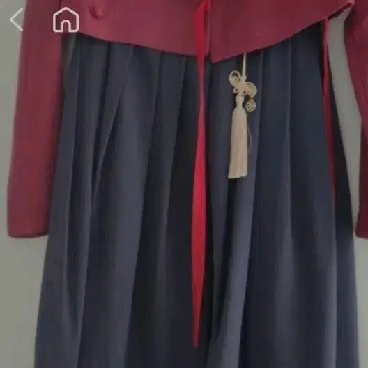 [BUNJANG] Leesle Burgundy Modern Hanbok Set XS (Navy Skirt) / 리슬 심플 버건디 모던 한복 XS (곤색 치마) 저고리 세트