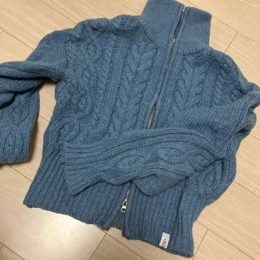[BUNJANG] Citybreeze Blue Two-Way Knit Zip-Up / 씨티브리즈 블루 투웨이 니트 집업