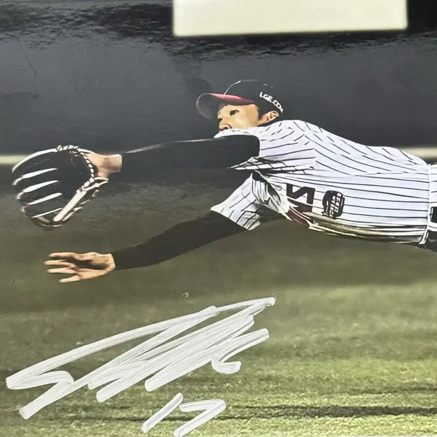 [BUNJANG] LG Twins Park Hae-min Signed Autograph Photo / 엘지 트윈스 박해민 친필 싸인포토