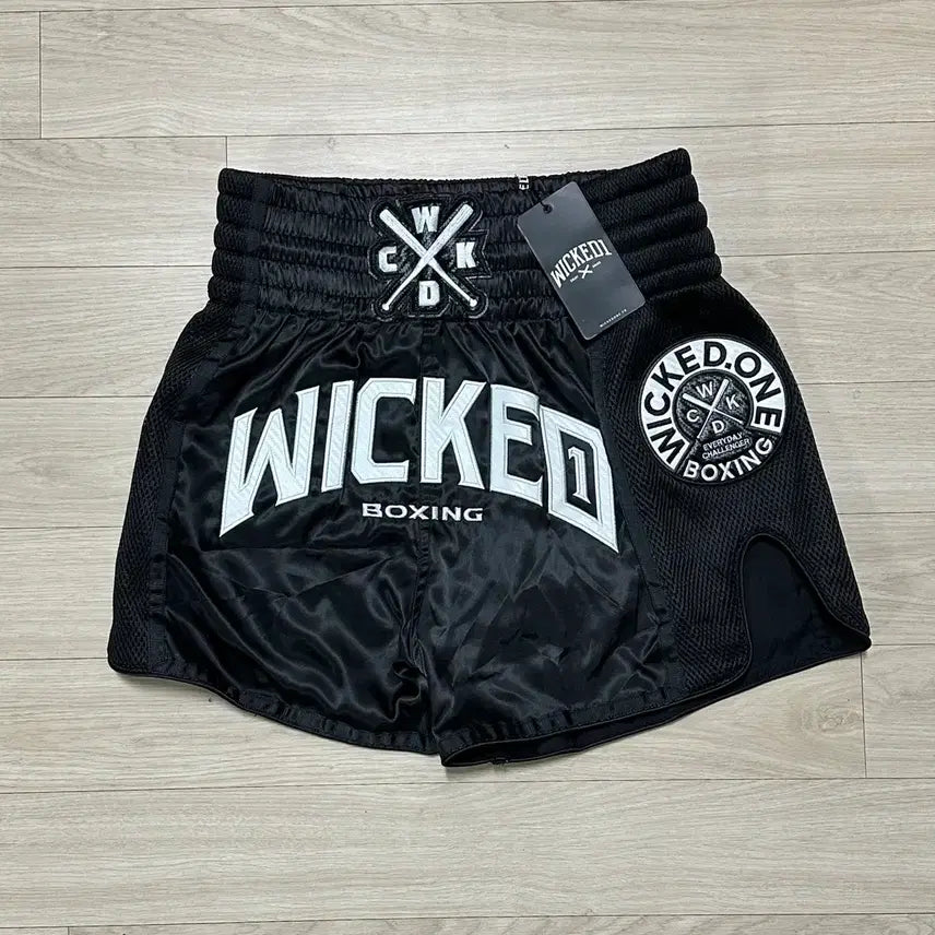 [BUNJANG] Wicked One Muay Thai Shorts L / 위키드 원 무에타이 쇼츠 L