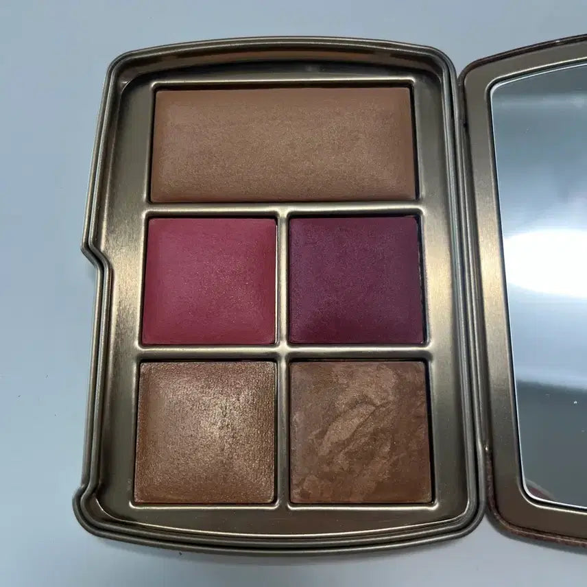 [BUNJANG] Hourglass Ambient Lighting Edit Palette Universe Unlocked / 아워글래스 앰비언트 라이팅 에딧 팔레트 유니버스 언락드