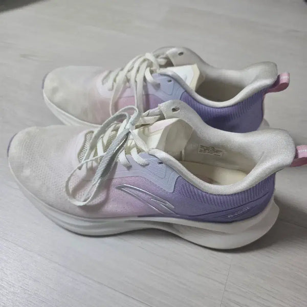 [BUNJANG] ANTA Women's Running Shoes White/Purple Size 250mm / 중국 안타 여성 러닝화 250mm