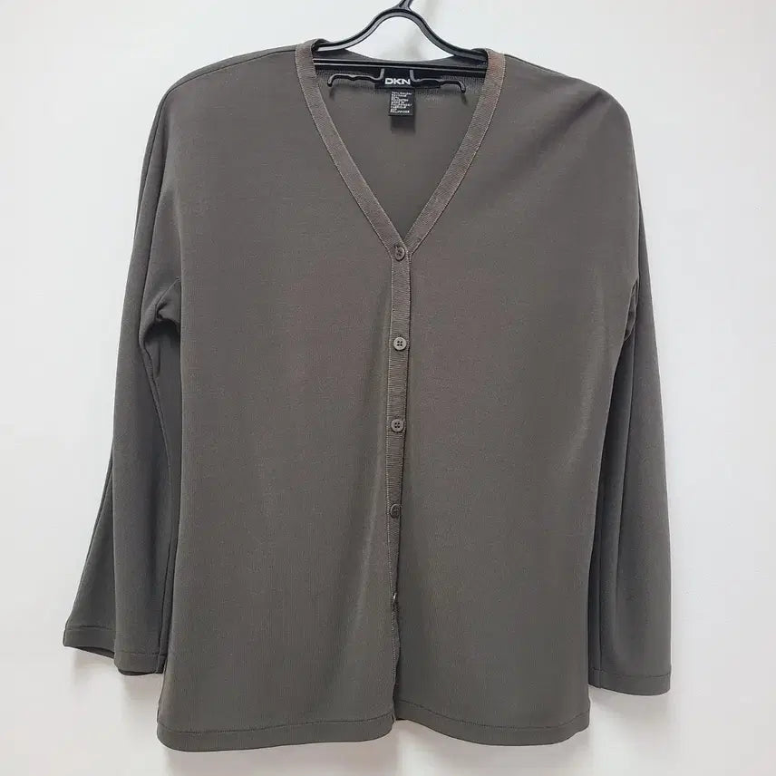 [BUNJANG] DKNY Rayon Cardigan / DKNY 가디건 55