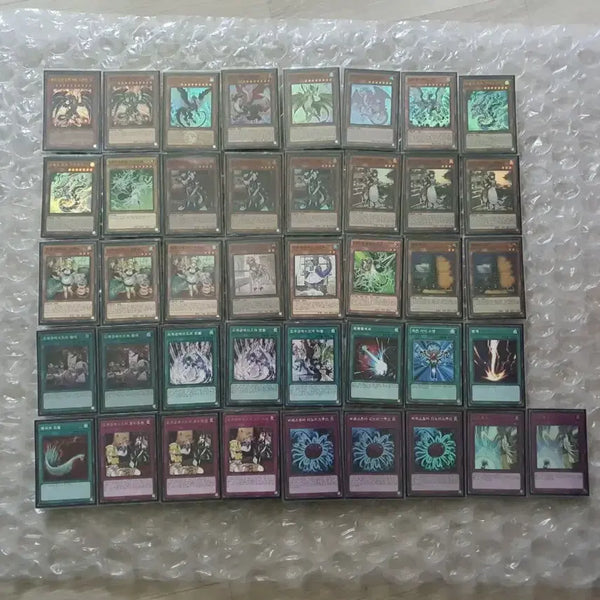 [BUNJANG] Yu-Gi-Oh! Dragonmaid Deck (with Dragonmaid & Double Sleeves) / 유희왕 드래곤메이드덱(드래곤메이드 프텍+2중프텍)