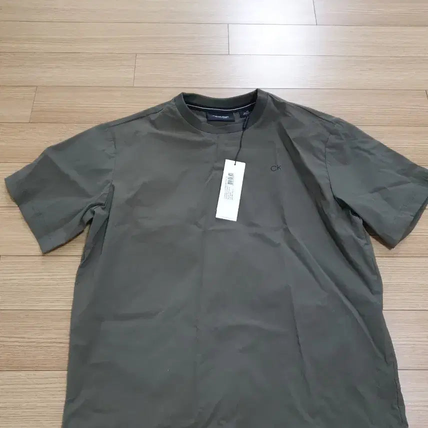 [BUNJANG] Calvin Klein CK Short Sleeve T-Shirt Khaki / 캘빈클라인 CK 반팔 티셔츠 카키 새상품