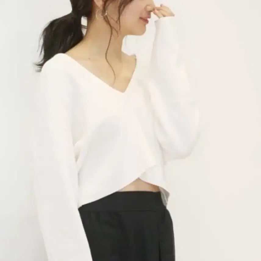 [BUNJANG] Uniqlo x Lemaire LM Milano Rib V-Neck Sweater / 유니클로 르메르 LM밀라노립V넥스웨터